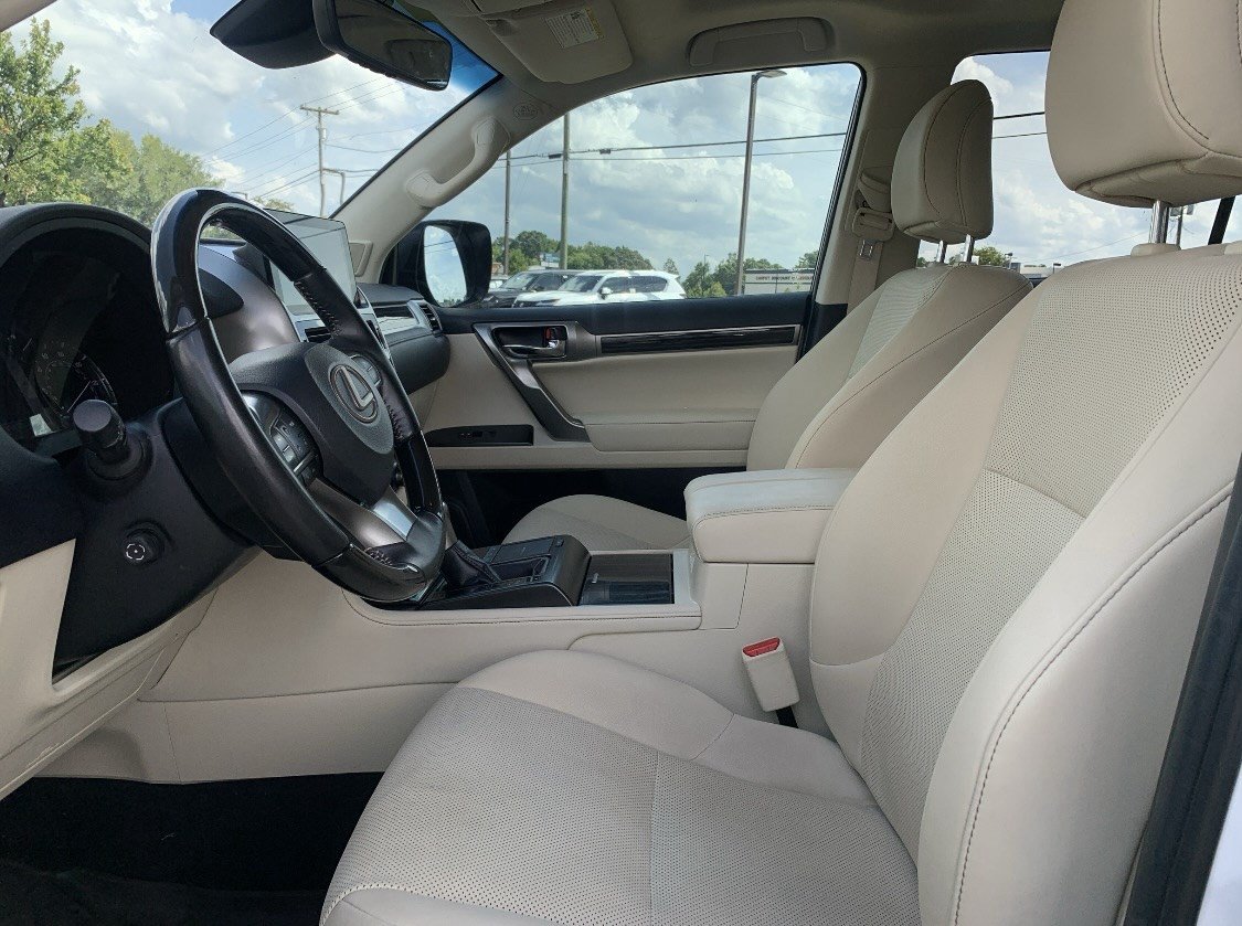 Used 2023 Lexus GX 460 Premium AWD/4WD image 16