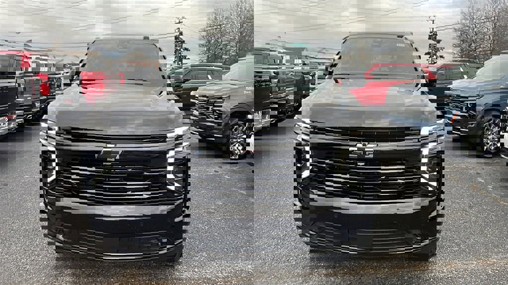 New 2026 Chevrolet Tahoe RST w/ Comfort Package image 2