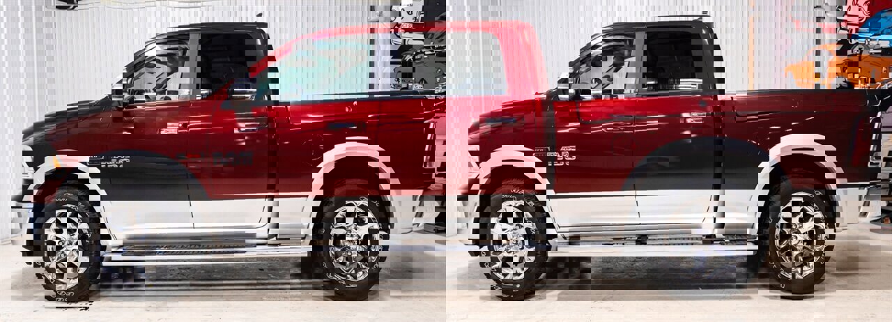 Used 2015 RAM 1500 Laramie w/ Convenience Group image 3