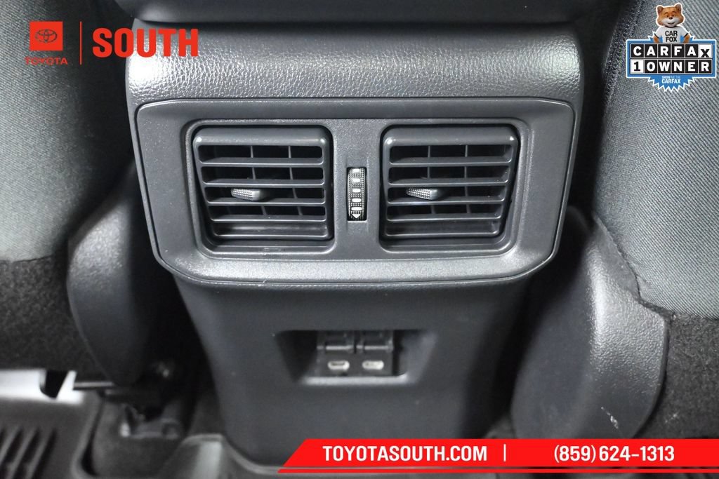 Used 2022 Toyota RAV4 XLE w/ Convenience Package AWD/4WD image 26