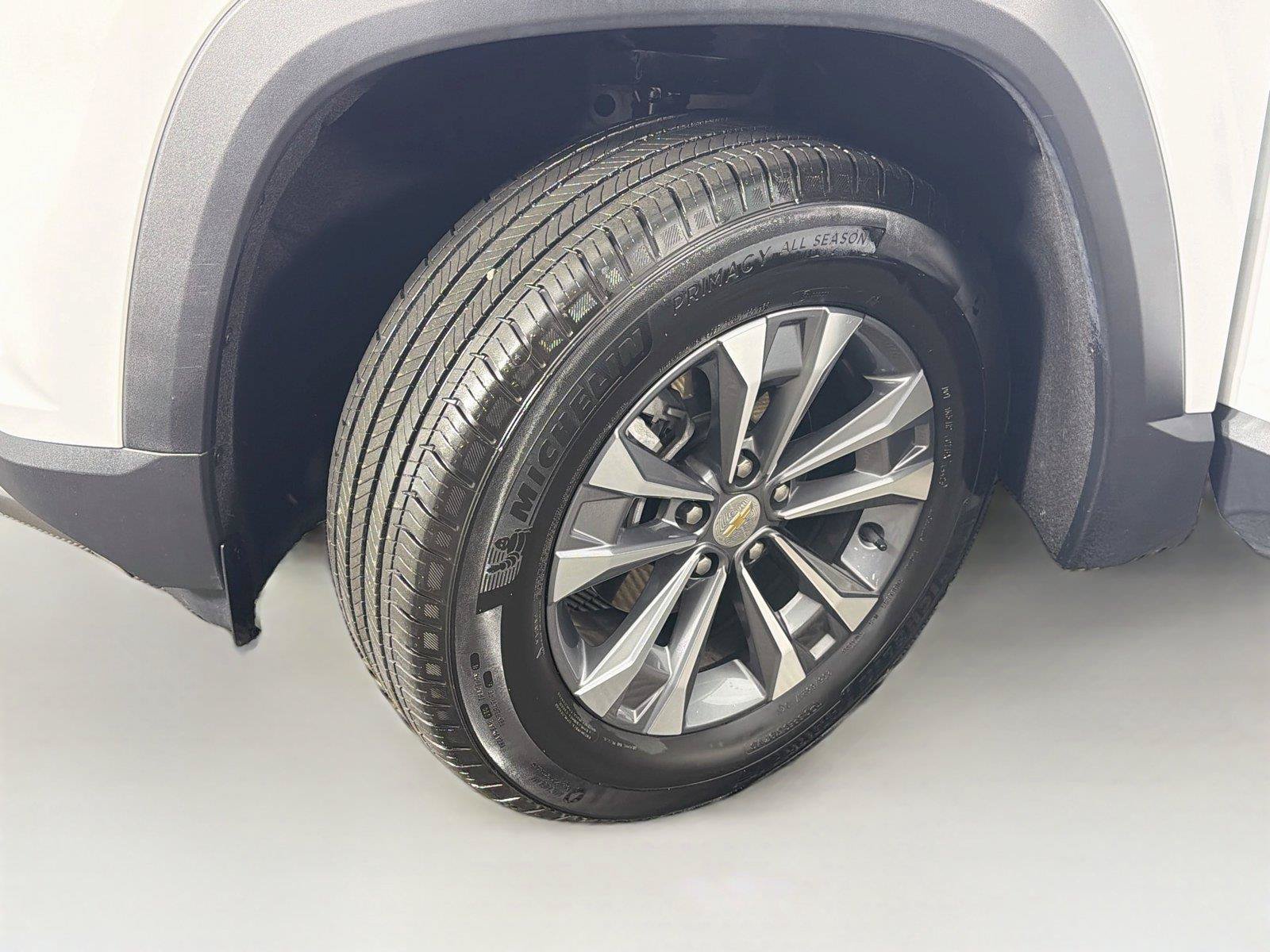 Used 2026 Chevrolet Equinox LT AWD/4WD image 37