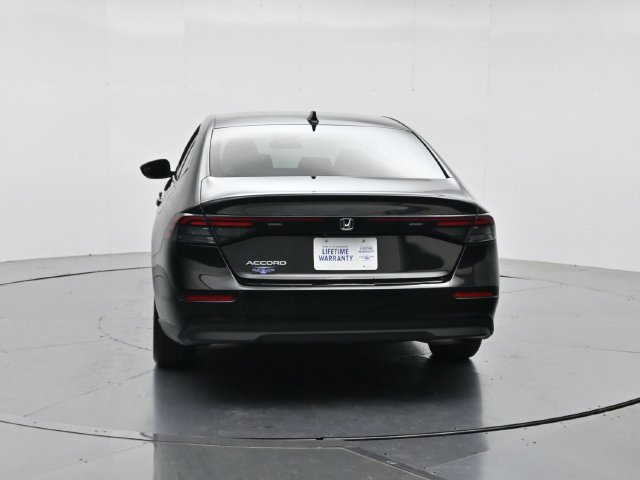 Used 2024 Honda Accord EX image 8