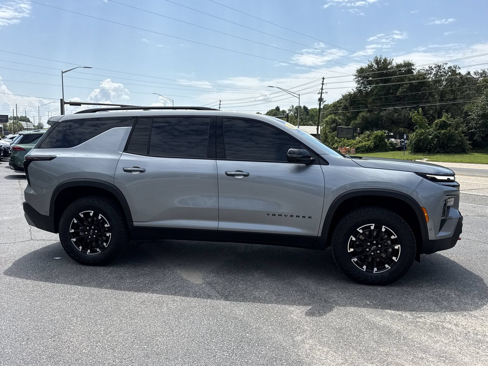 Used 2026 Chevrolet Traverse Z71 w/ Enhanced Driving Package AWD/4WD image 6