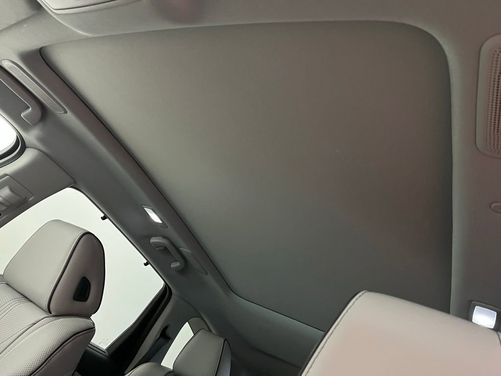 New 2026 Acura MDX SH-AWD w/ Advance Package image 9