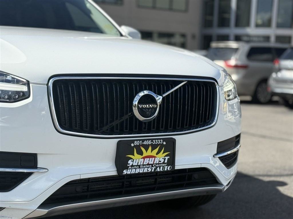 Used 2018 Volvo XC90 T6 Momentum w/ Convenience Package AWD/4WD image 11