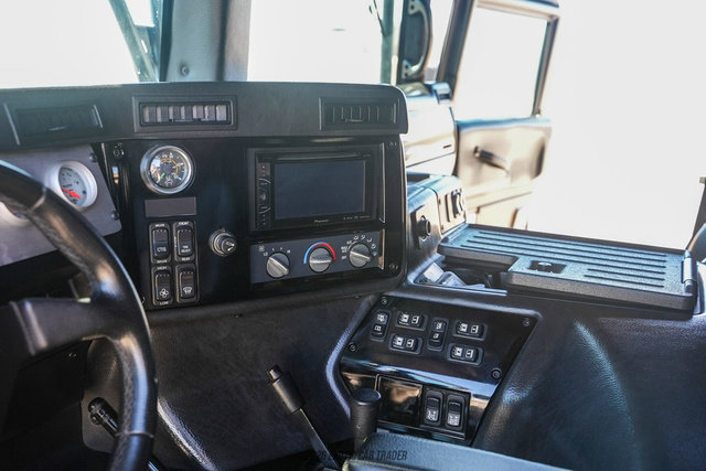 Used 2006 HUMMER H1 4-Door Wagon AWD/4WD image 20