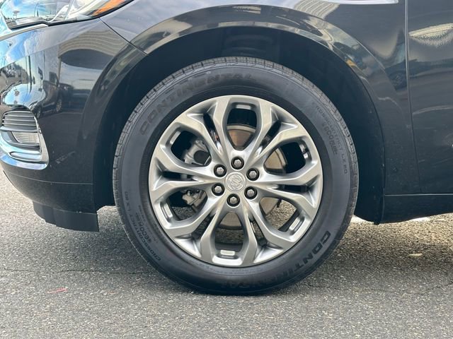 Used 2021 Buick Enclave Avenir w/ Avenir Technology Package image 27