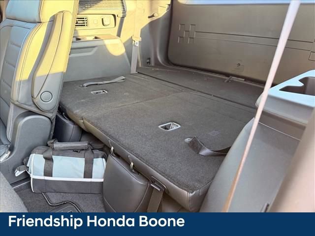 Used 2025 Hyundai Santa Fe Calligraphy image 9