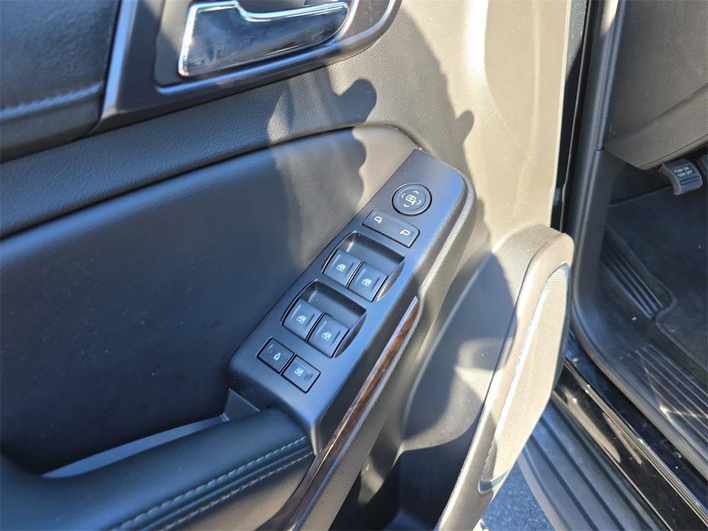 Used 2018 Chevrolet Tahoe LS image 20