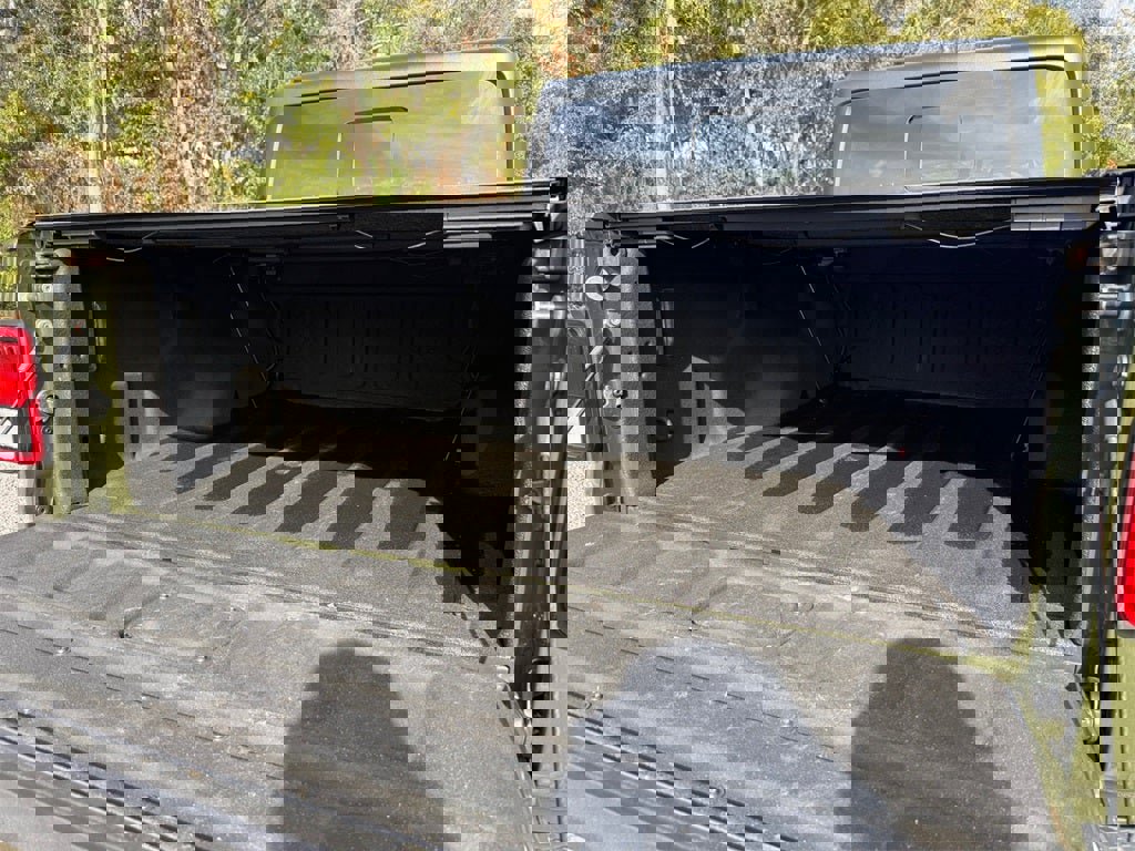 Used 2022 Jeep Gladiator Sport image 29