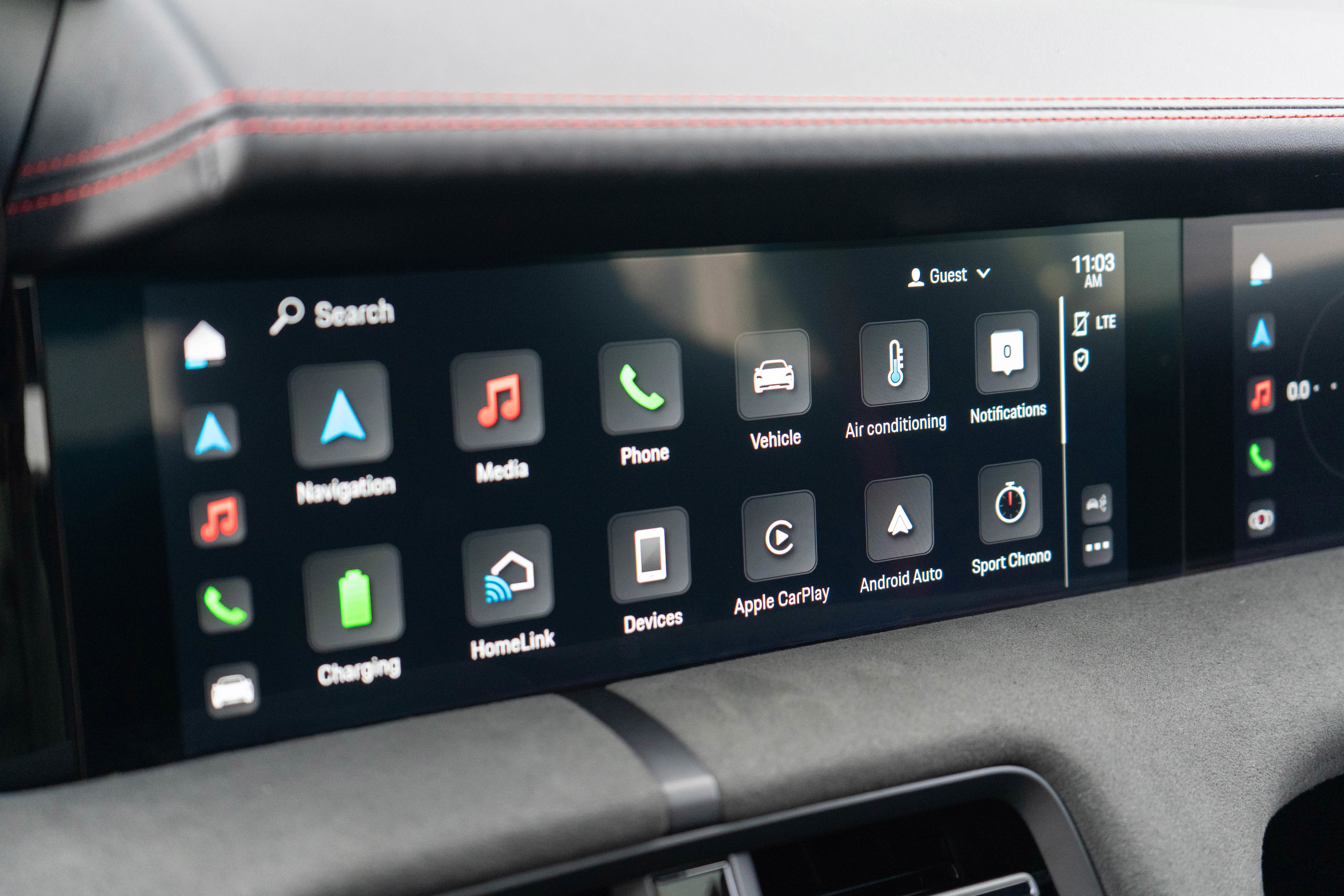 Used 2023 Porsche Taycan GTS image 25