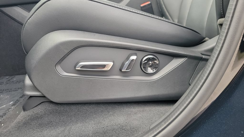 New 2026 Acura MDX SH-AWD w/ Technology Package image 16