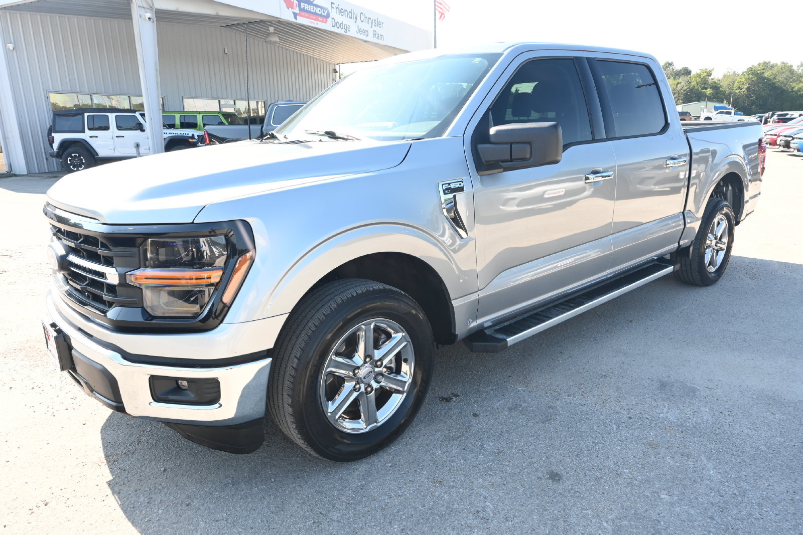 Used 2025 Ford F150 XLT w/ Equipment Group 301A Standard RWD image 5