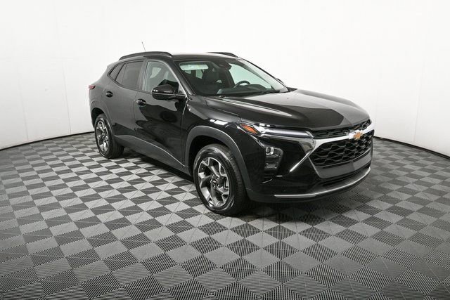 Used 2024 Chevrolet Trax LT