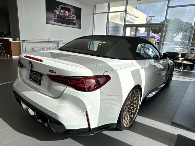 New 2027 BMW M4 xDrive Competition w/ Carbon Package AWD/4WD image 3