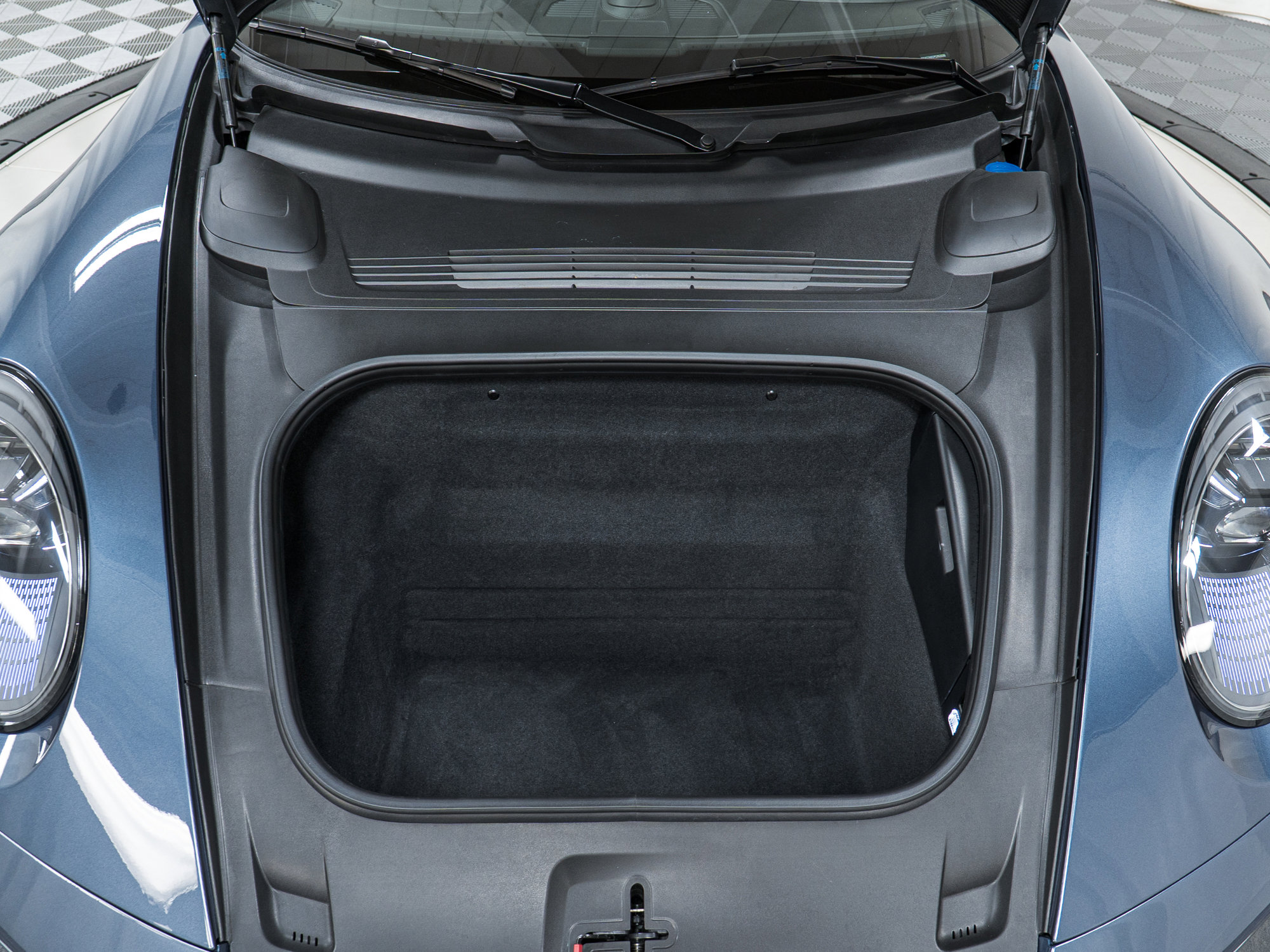 Used 2023 Porsche 911 Sport Classic image 12