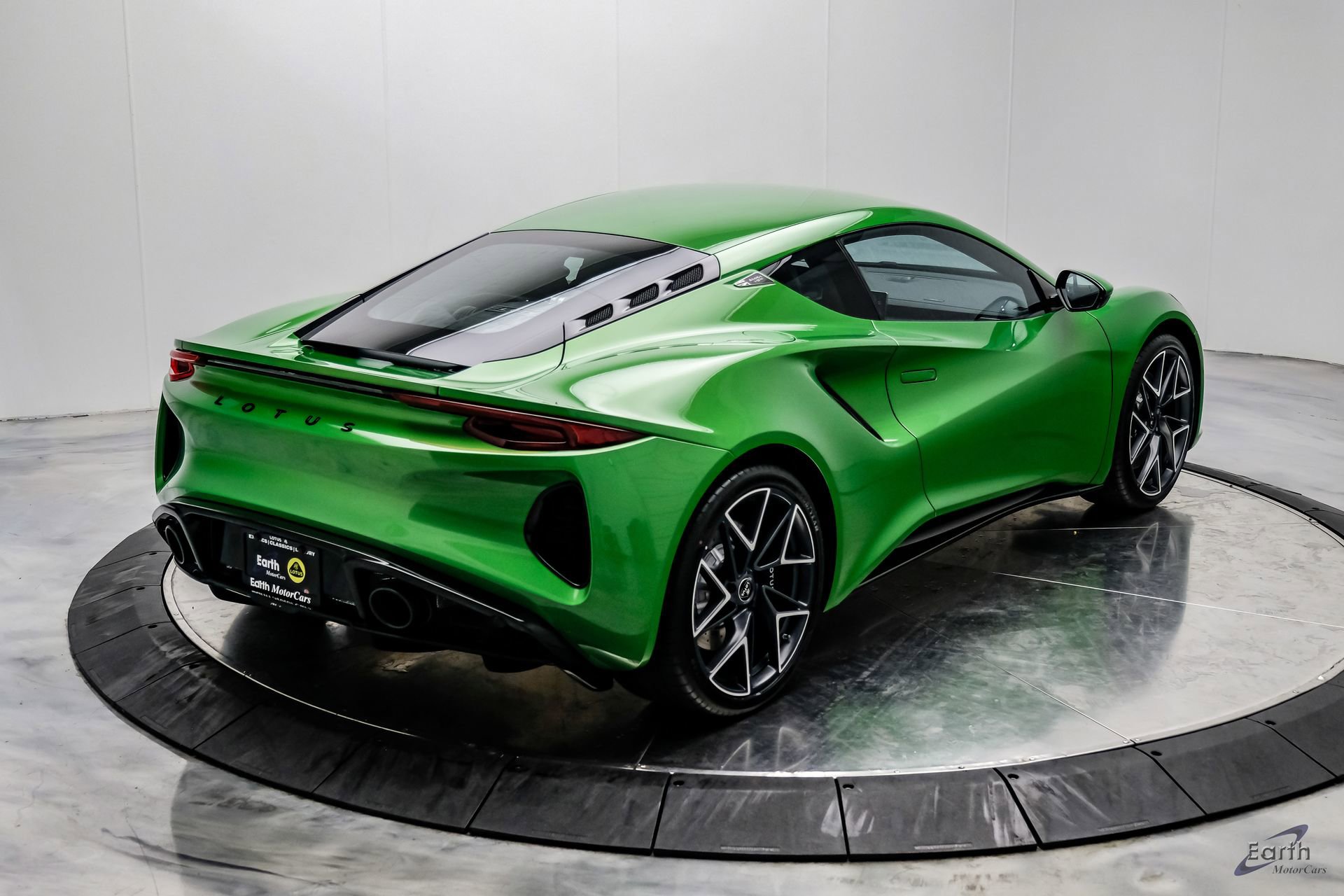 New 2026 Lotus Emira V6 SE RWD image 20