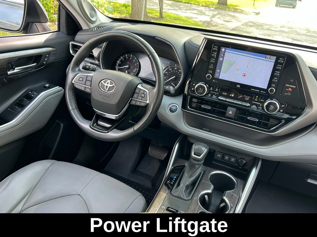 Used 2021 Toyota Highlander Limited image 10