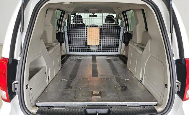 Used 2015 RAM C/V Tradesman FWD image 9