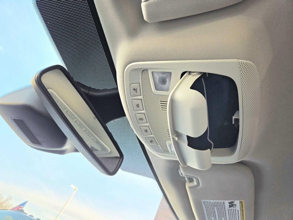 Used 2024 Ford Edge SEL image 30