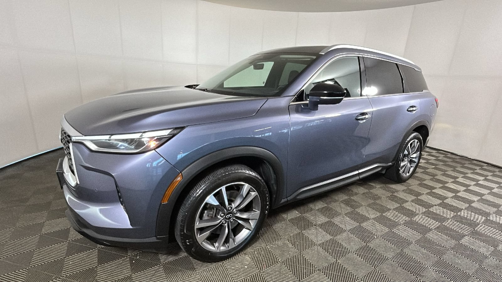 Used 2024 INFINITI QX60 Luxe AWD/4WD image 6