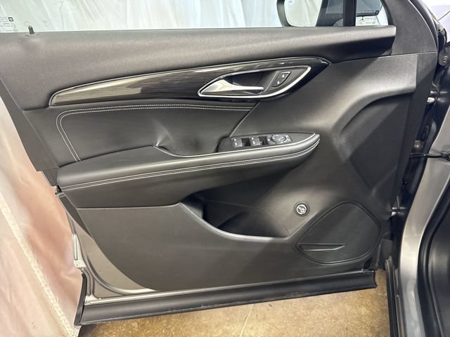 Certified 2021 Buick Envision Preferred FWD image 21
