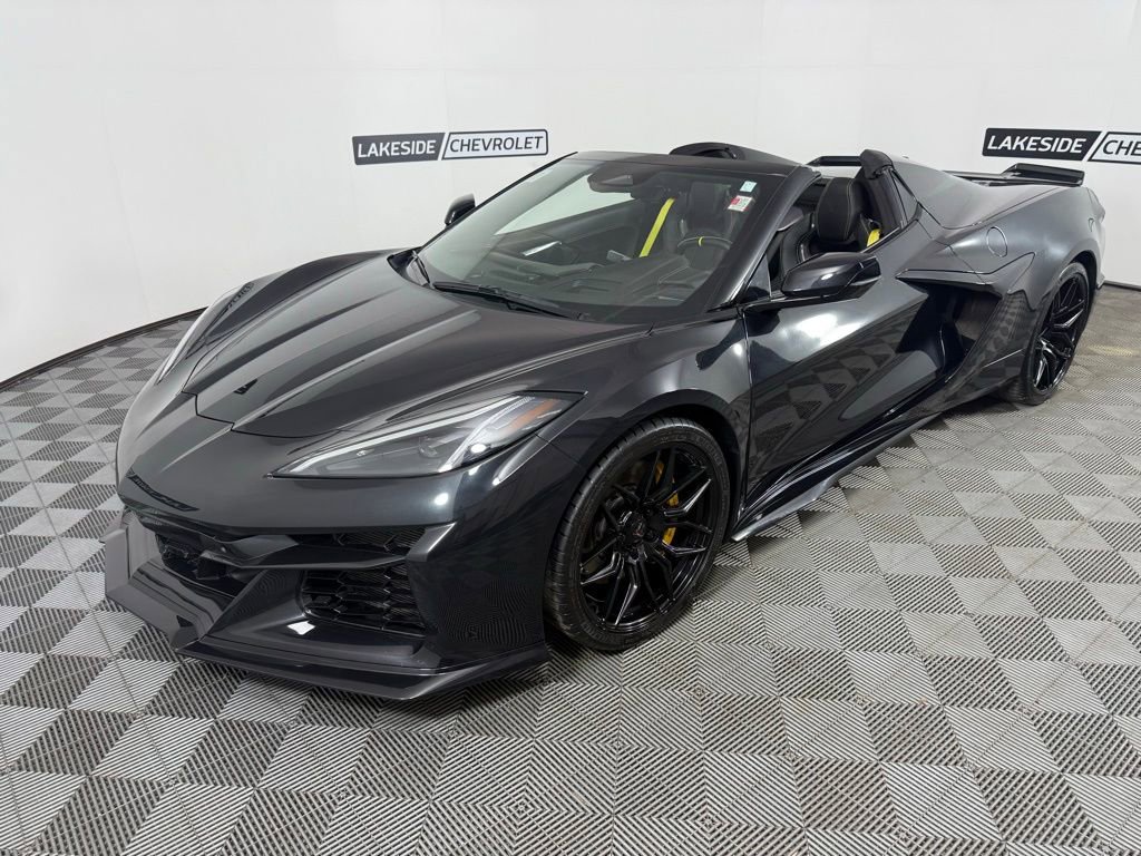 Used 2024 Chevrolet Corvette Z06 w/ Stealth Interior Trim Package image 32