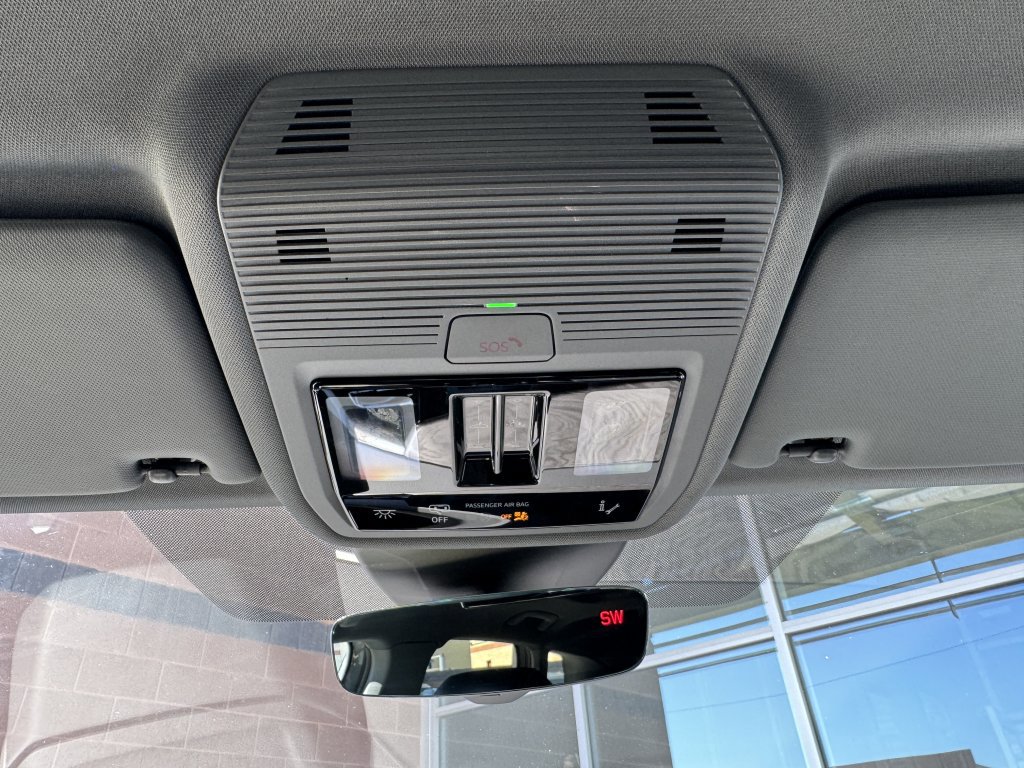 Used 2023 Audi Q4 e-tron Premium Plus w/ Premium Plus image 31