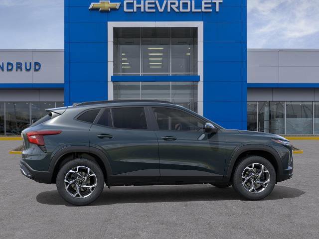 New 2026 Chevrolet Trax LT w/ Driver Confidence Package FWD image 29