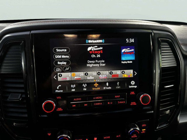 Used 2021 Nissan Titan PRO-4X w/ Pro-4x Convenience Package image 29