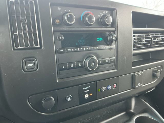 Used 2023 GMC Savana 3500 Extended w/ Driver Convenience Package image 21