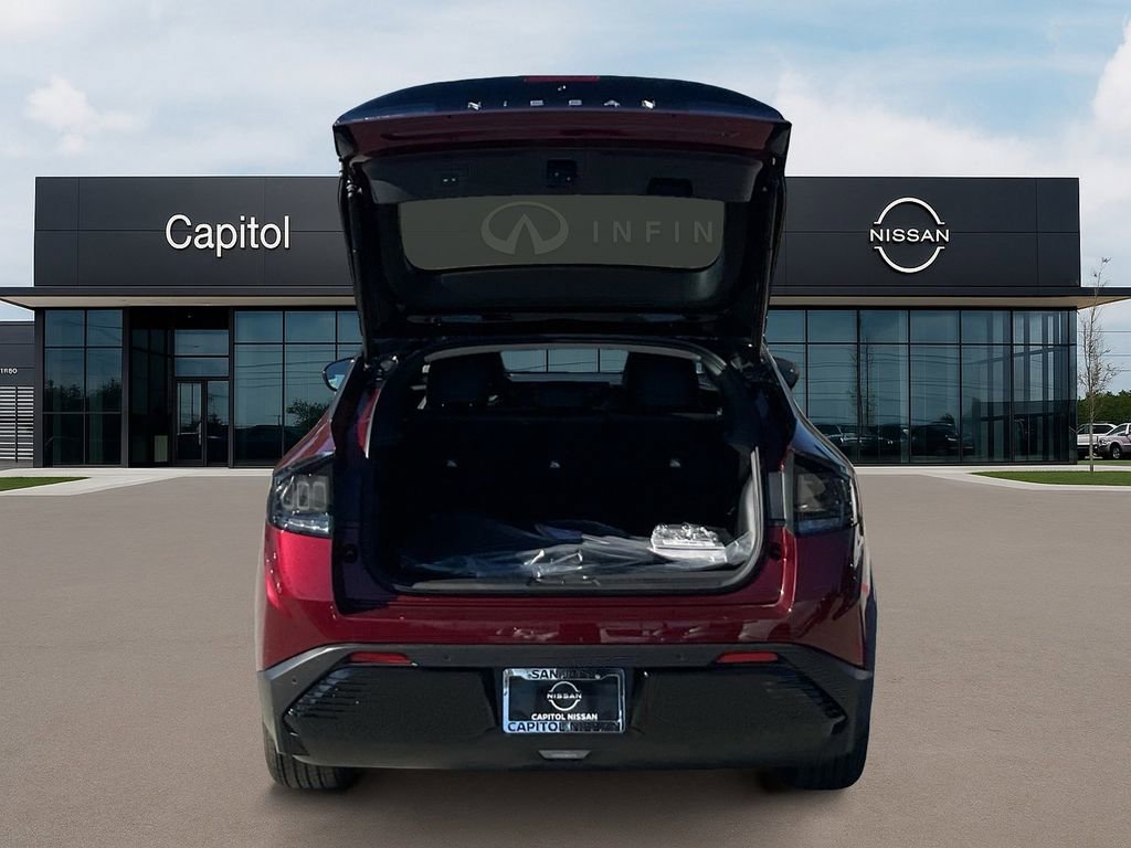 New 2026 Nissan Leaf Platinum+ w/ Cargo Package (Platinum+) image 9