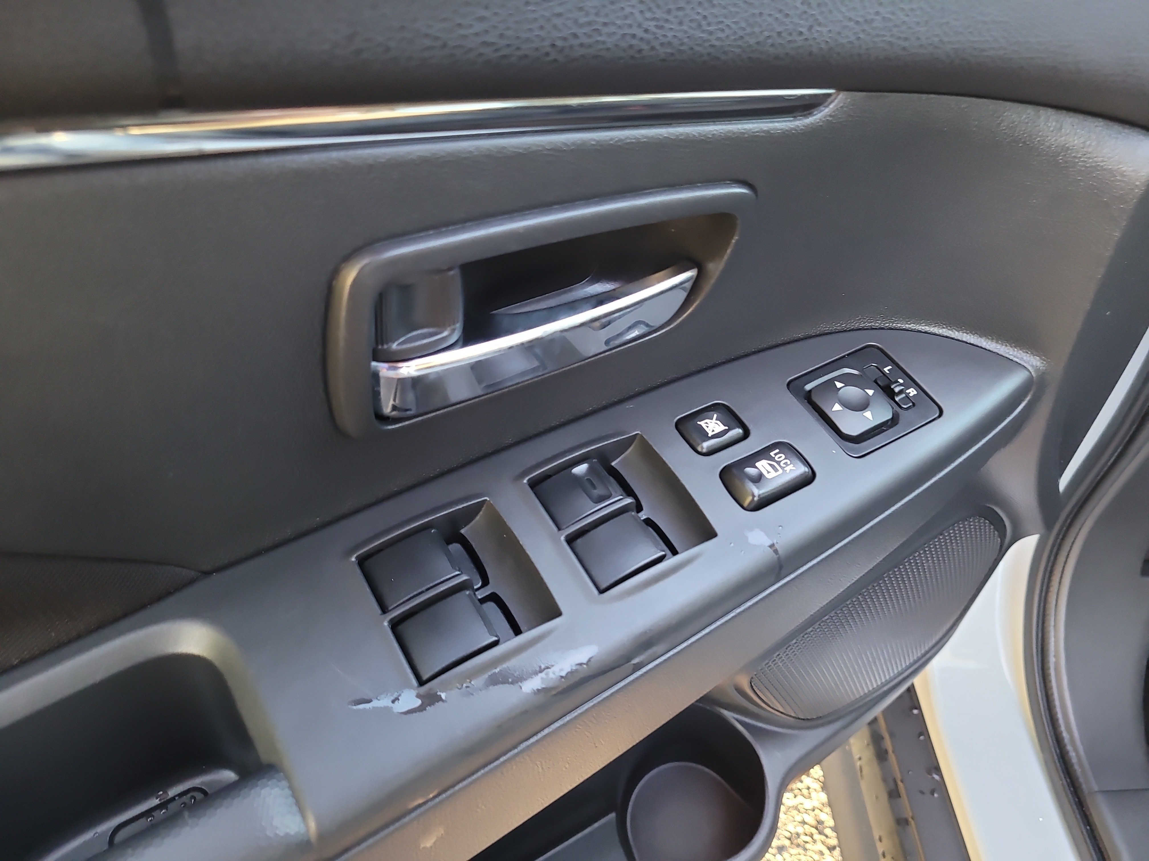 Used 2025 Mitsubishi Outlander Sport LE AWD/4WD image 18
