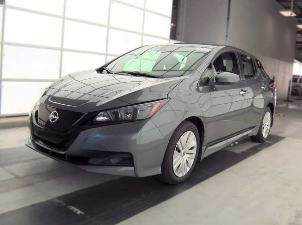 Used 2025 Nissan Leaf S FWD image 2