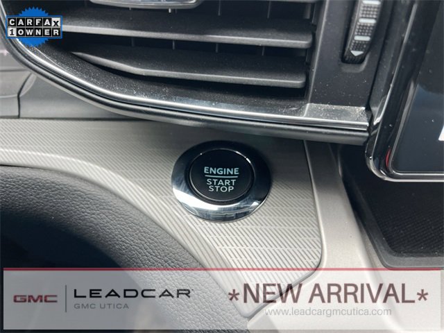 Used 2022 Ford Explorer XLT w/ Equipment Group 202A image 16