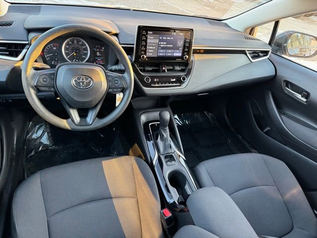 Used 2021 Toyota Corolla LE w/ Carpet Mat Package (TMS) image 9