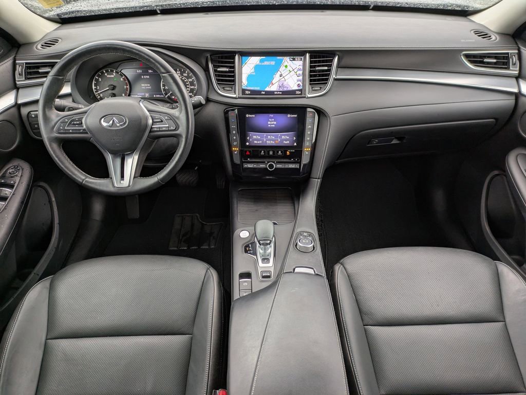 Used 2019 INFINITI QX50 Essential w/ Premium Heat Package image 16