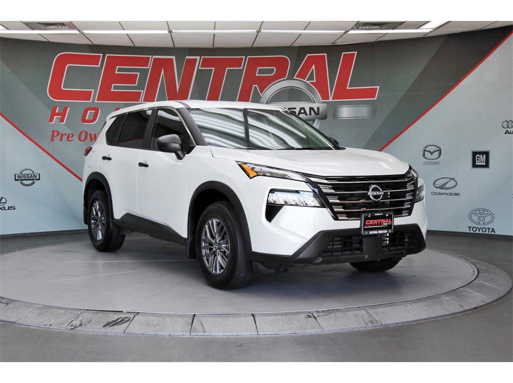 Certified 2024 Nissan Rogue S image 1