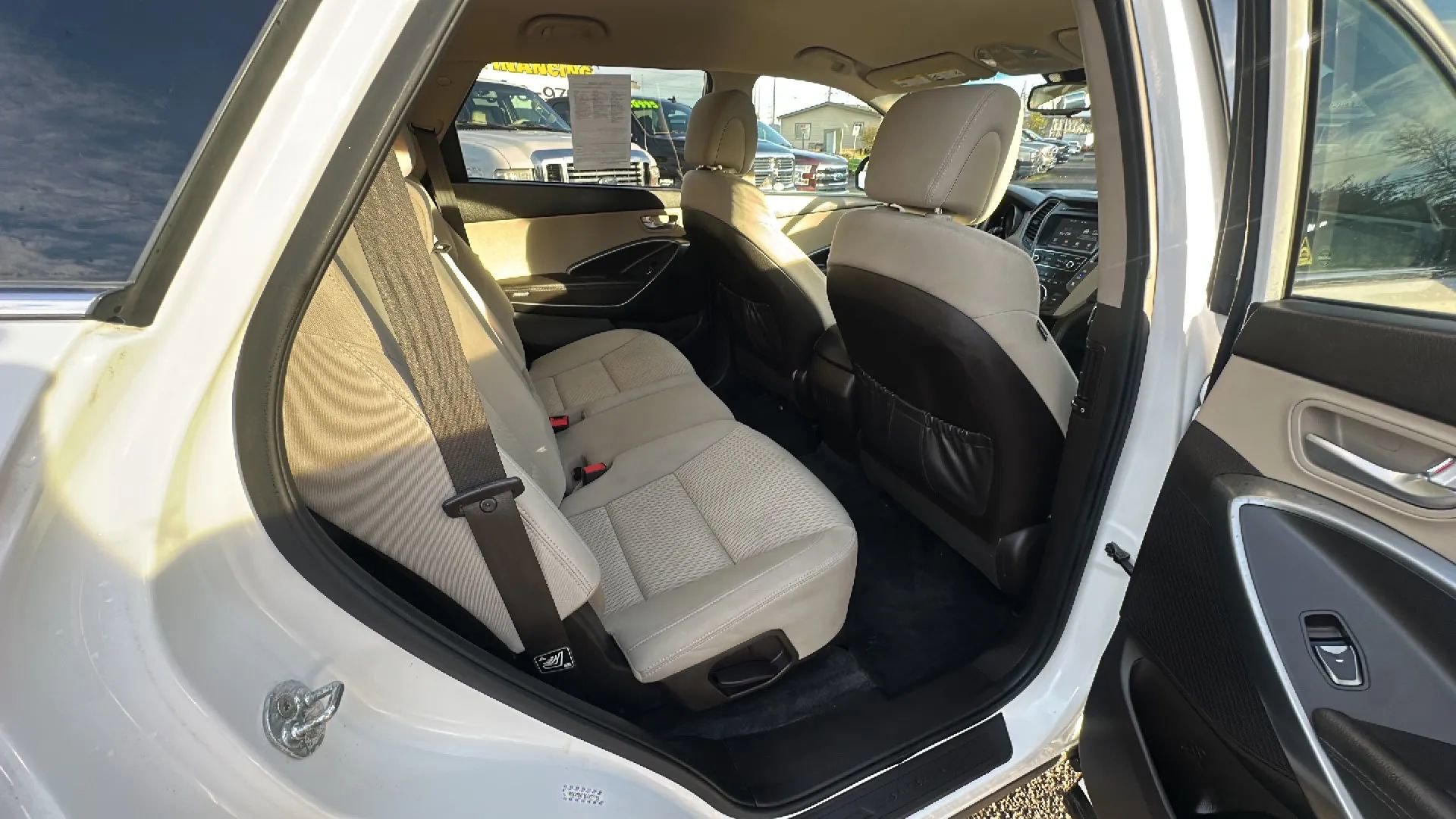Used 2019 Hyundai Santa Fe XL SE AWD/4WD image 12
