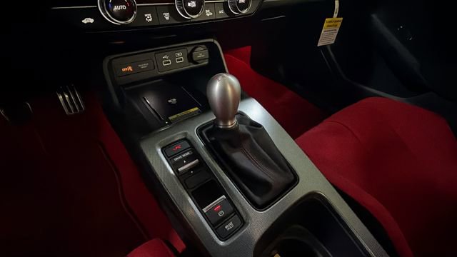 New 2025 Honda Civic Type R image 23
