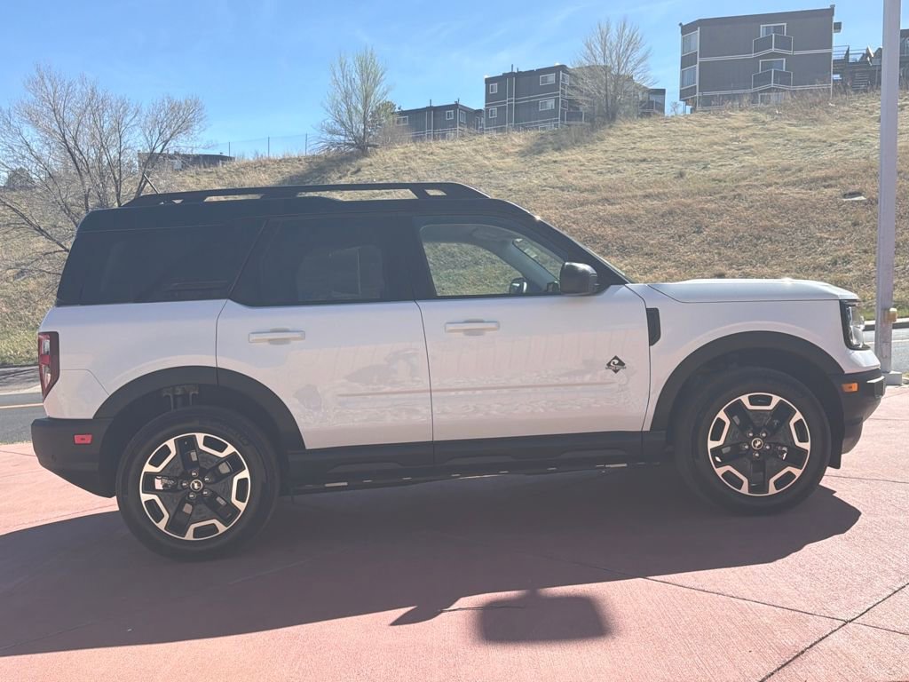Certified 2024 Ford Bronco Sport Outer Banks image 8