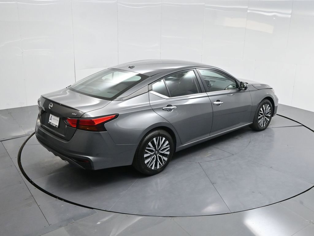 Used 2024 Nissan Altima 2.5 SV image 52