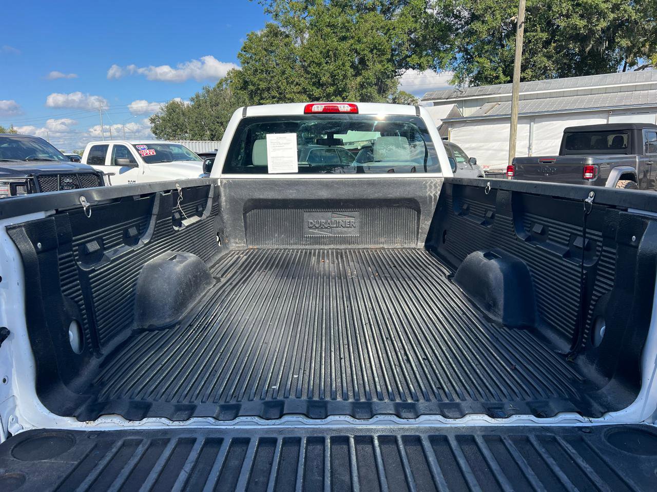 Used 2017 GMC Sierra 1500 2WD Regular Cab image 19