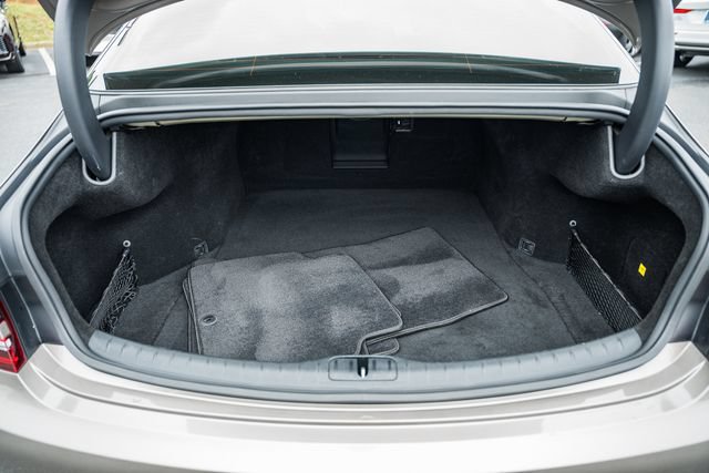 Used 2021 Genesis G80 2.5T w/ Prestige Package RWD image 9