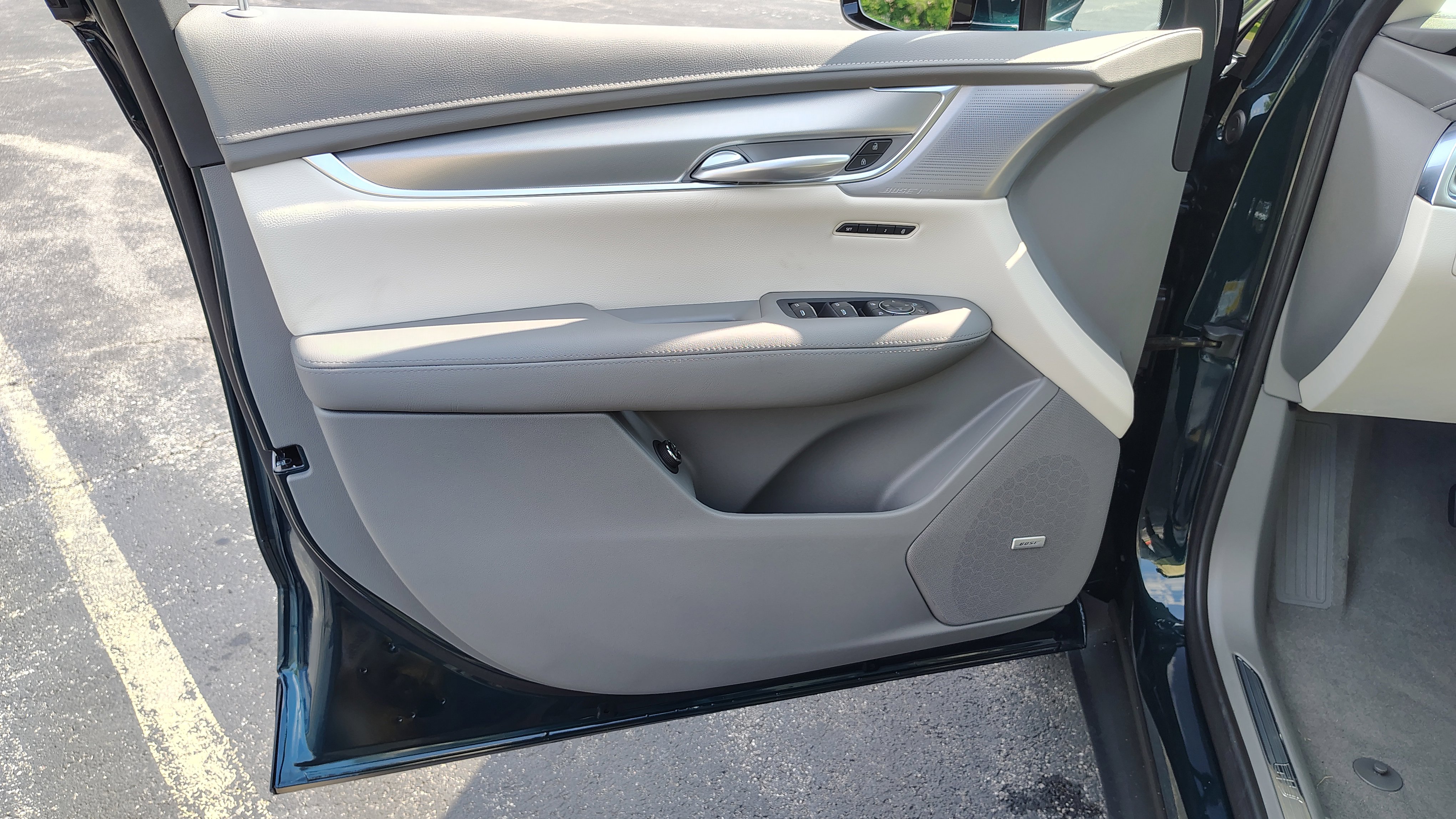 New 2025 Cadillac XT5 Premium Luxury w/ Technology Package image 12