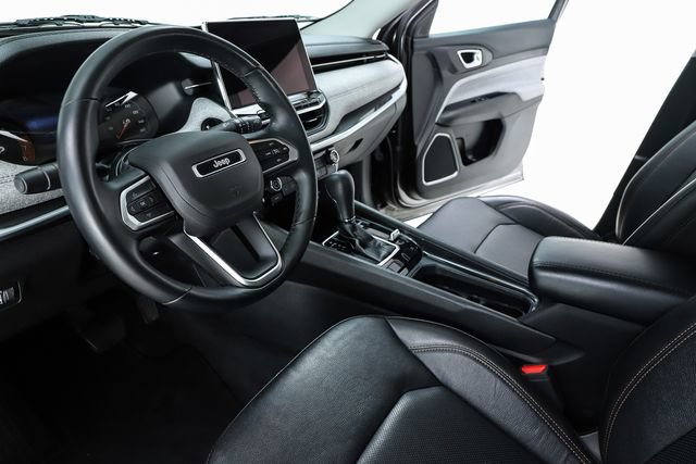 Used 2022 Jeep Compass Latitude AWD/4WD image 23