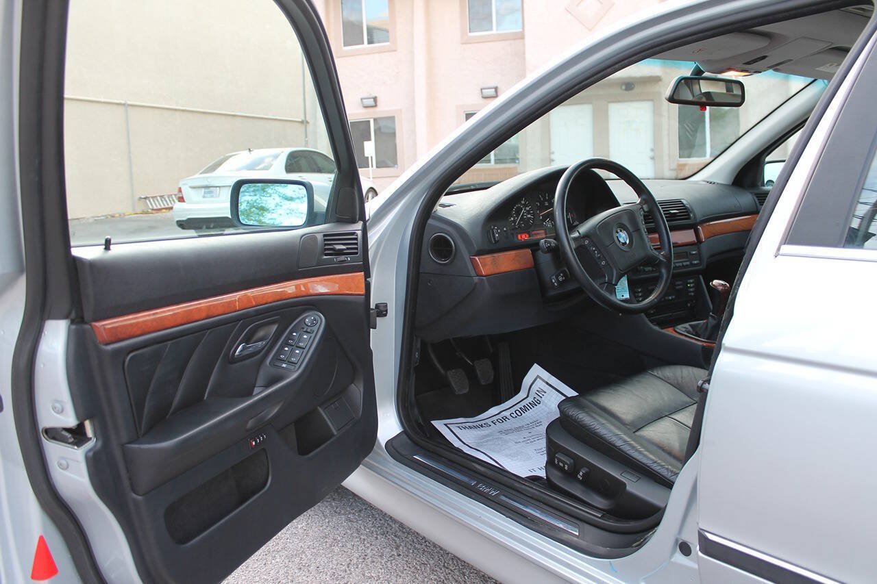 Used 1997 BMW 528i Sedan RWD image 19