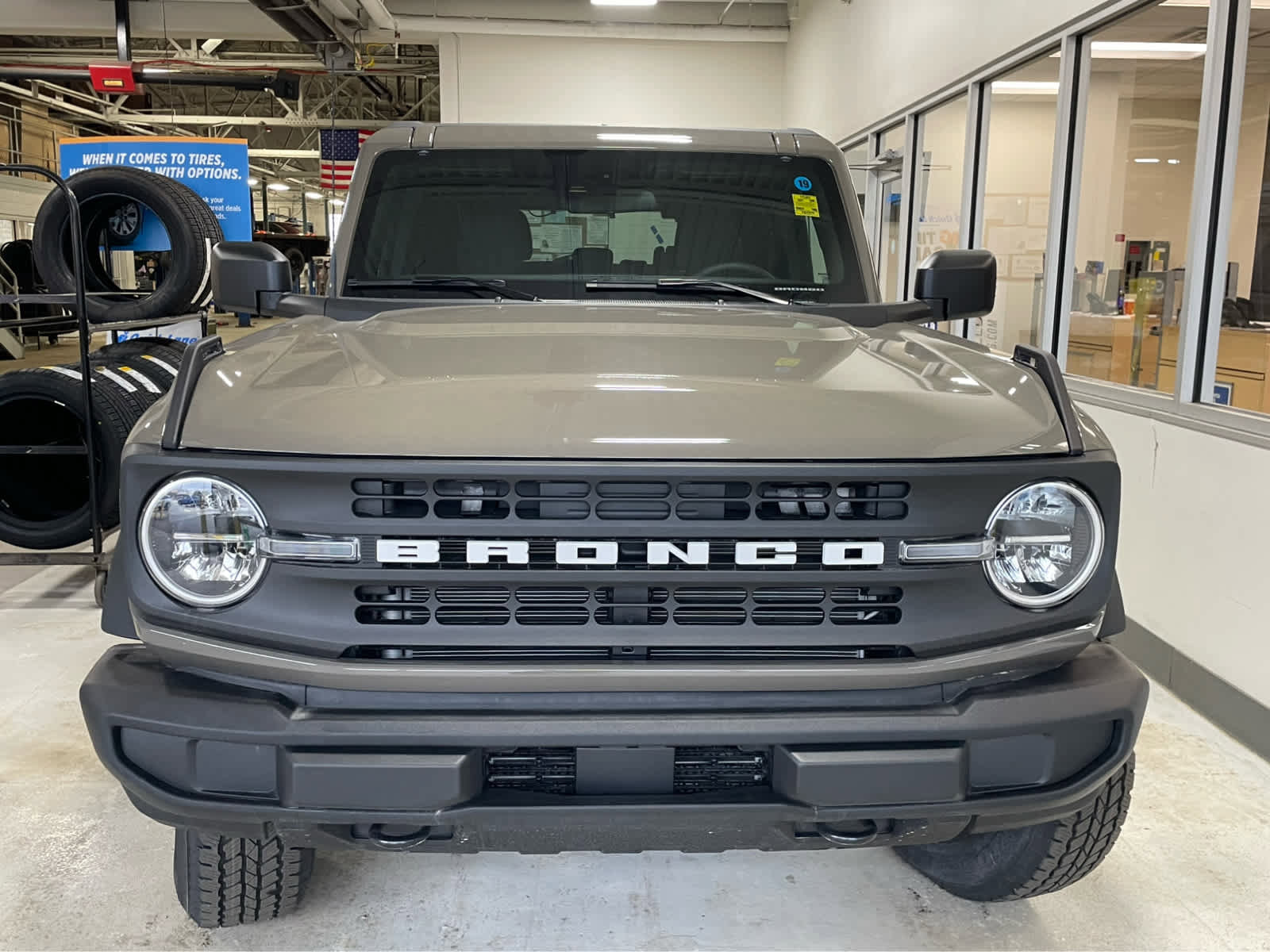 New 2025 Ford Bronco Big Bend image 3