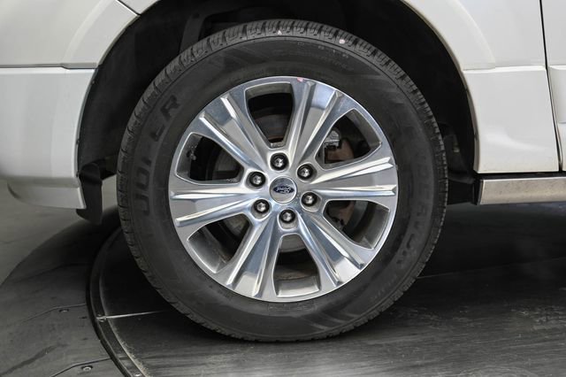 Used 2017 Ford Expedition Max Platinum image 8