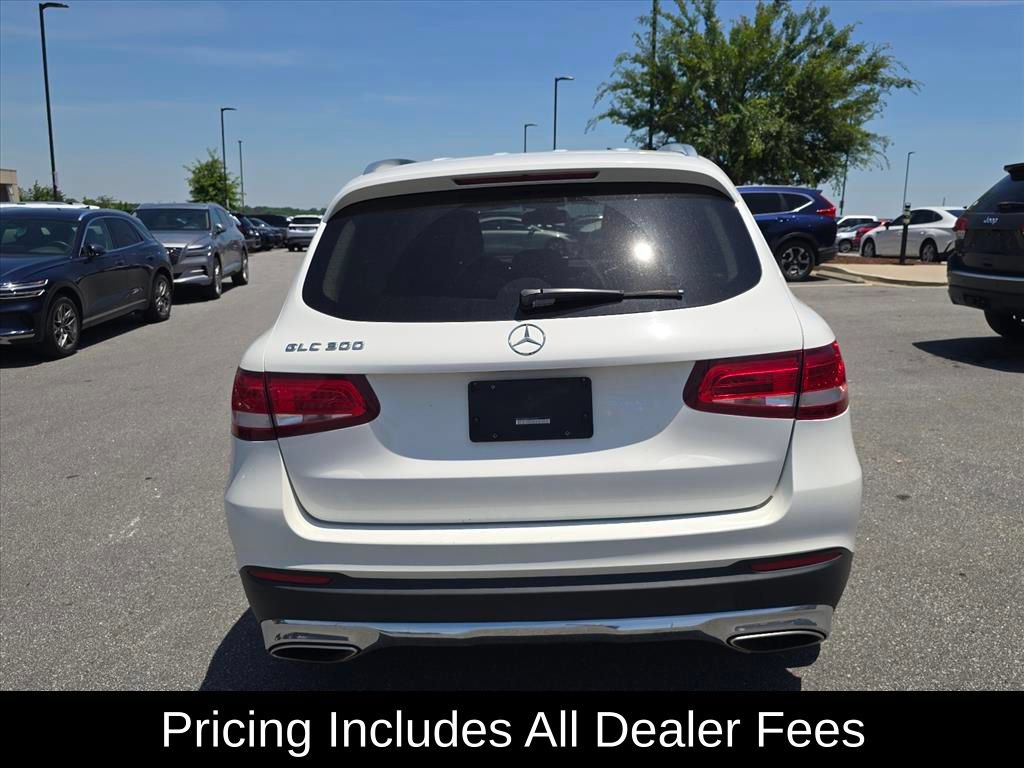 Used 2017 Mercedes-Benz GLC 300 image 4